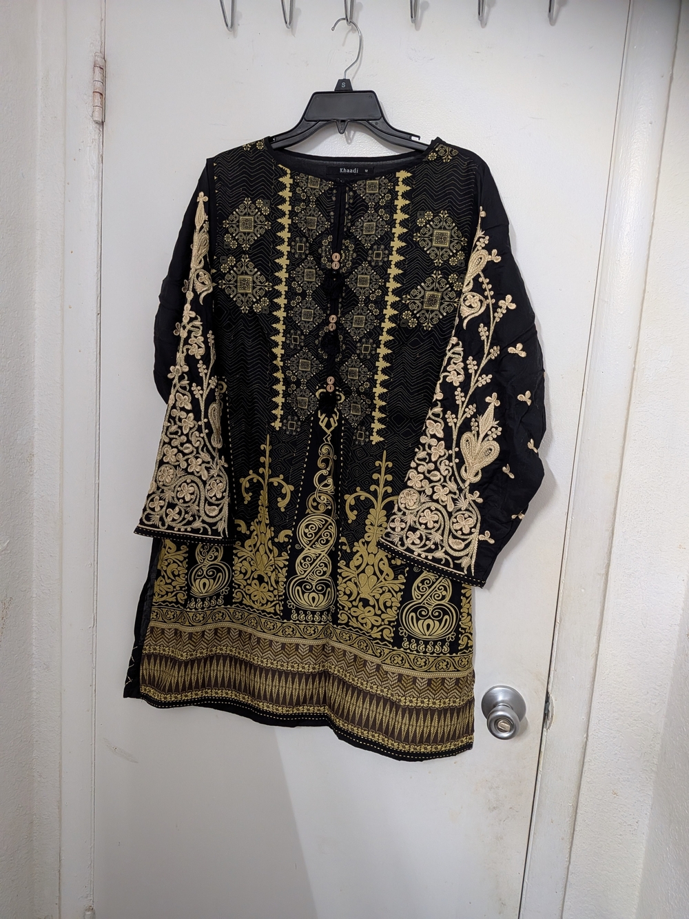 Embroidered Black & Gold Women's Dress - Elegant Traditional Tunic